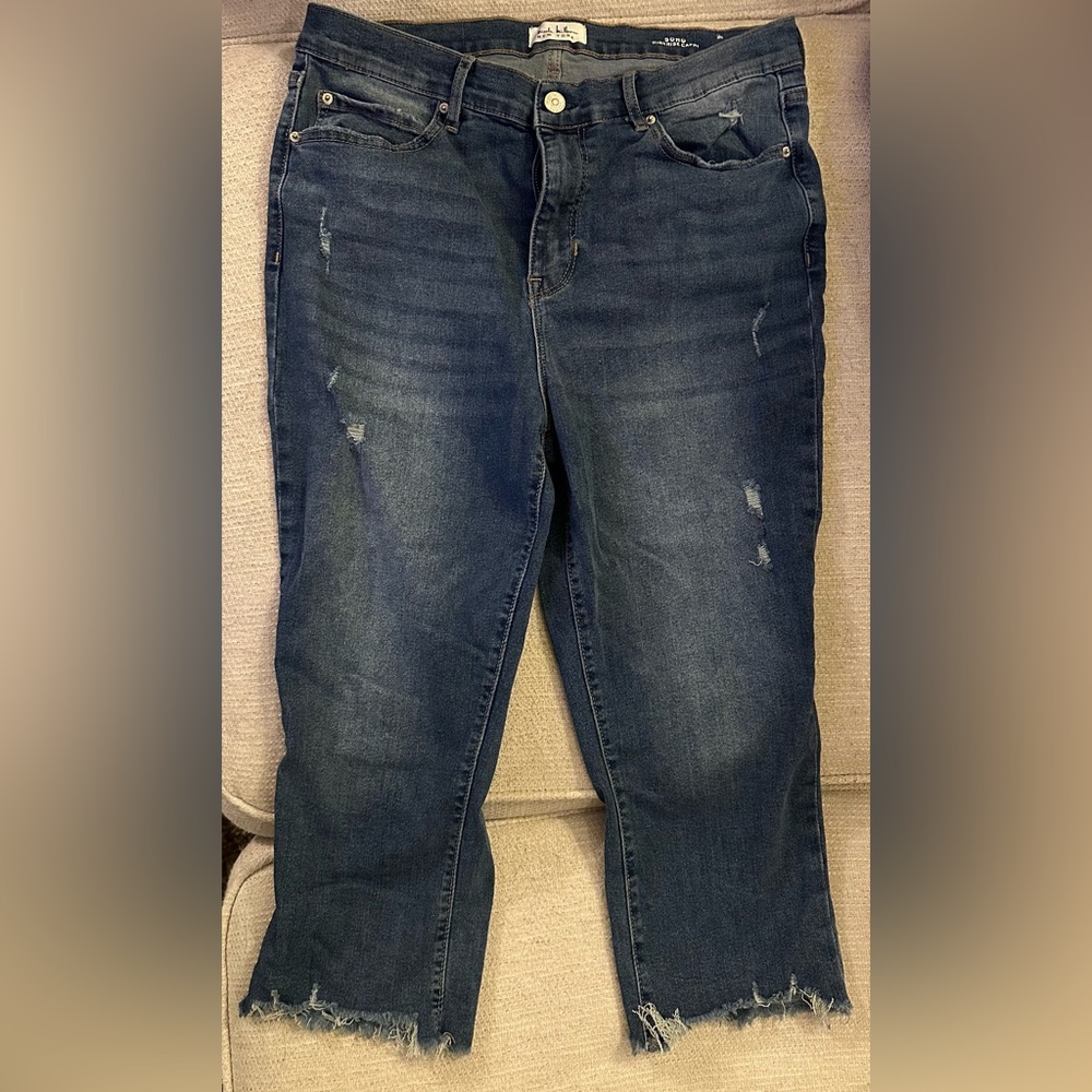 Jean Capris, only worn once, size 12